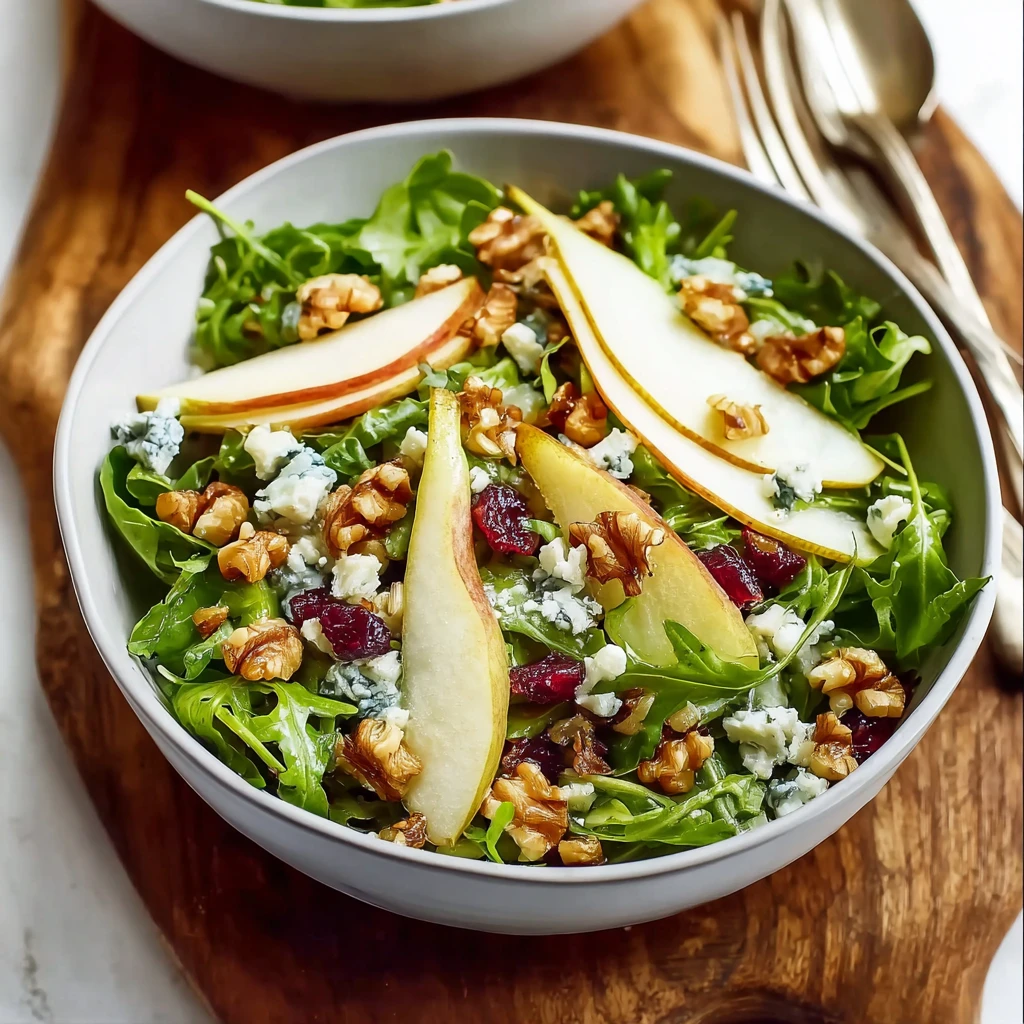 Pear Salad Gorgonzola Candied Walnuts